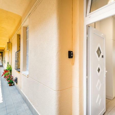 בודפשט Fleur Creme Apartment מראה חיצוני תמונה