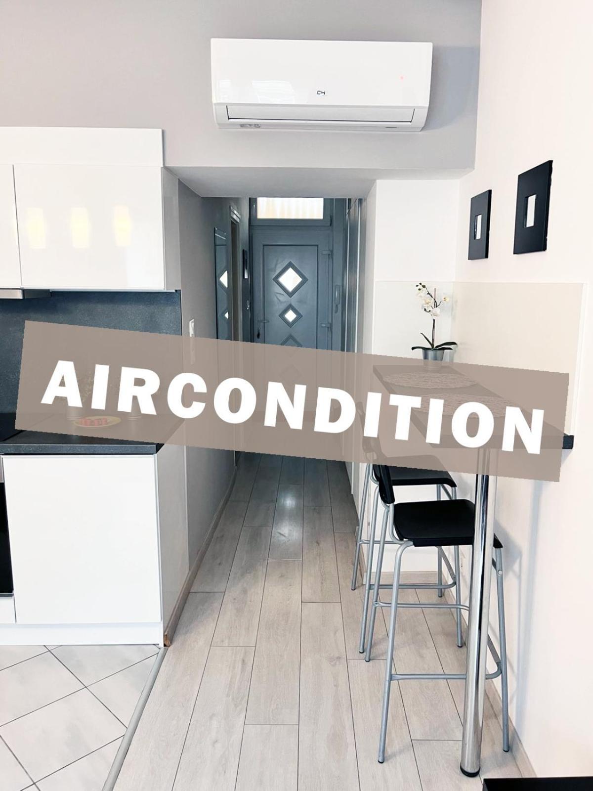 בודפשט Fleur Creme Apartment מראה חיצוני תמונה